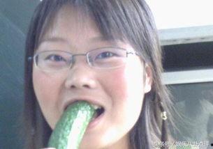 女生说吃瓜是什么意思怎么回答她,女生间的流行用语解析